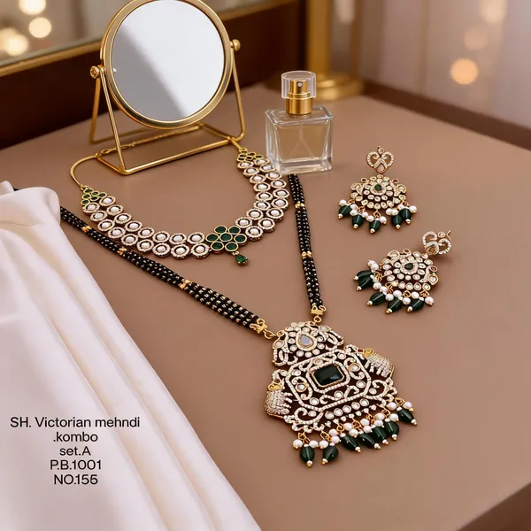 Silver_Brass_And_Alloy_Mehndi_Jewellery_Set_For_Women