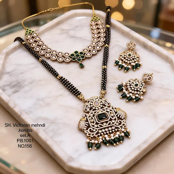 Silver_Brass_And_Alloy_Mehndi_Jewellery_Set_For_Women