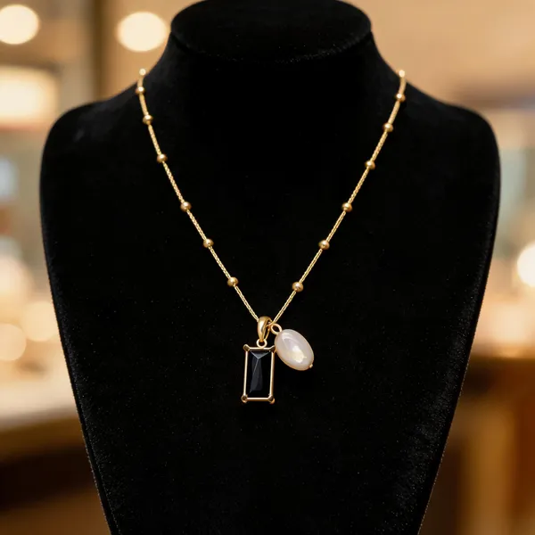 Golden_Brass_And_Alloy_Pendant_Necklace_For_Women