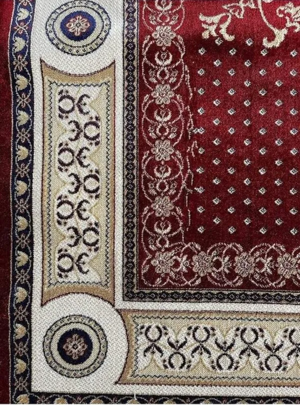 Majhelam_Royal_Kashan
