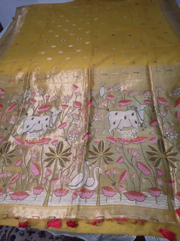Gau-Dharini_(Honoring_the_sacred_Kamdhenu_motifs)with_handmade_crochet_pauch