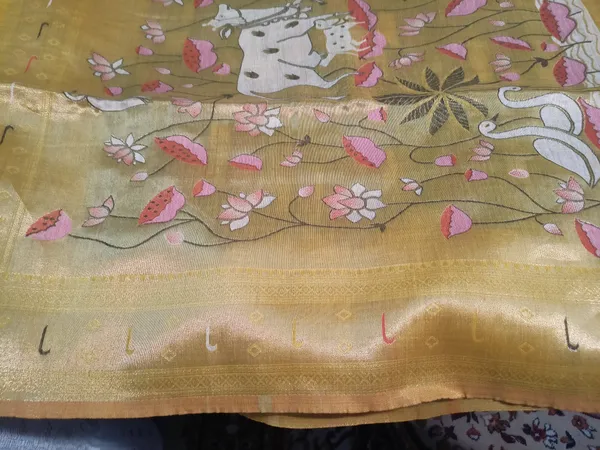 Gau-Dharini_(Honoring_the_sacred_Kamdhenu_motifs)with_handmade_crochet_pauch