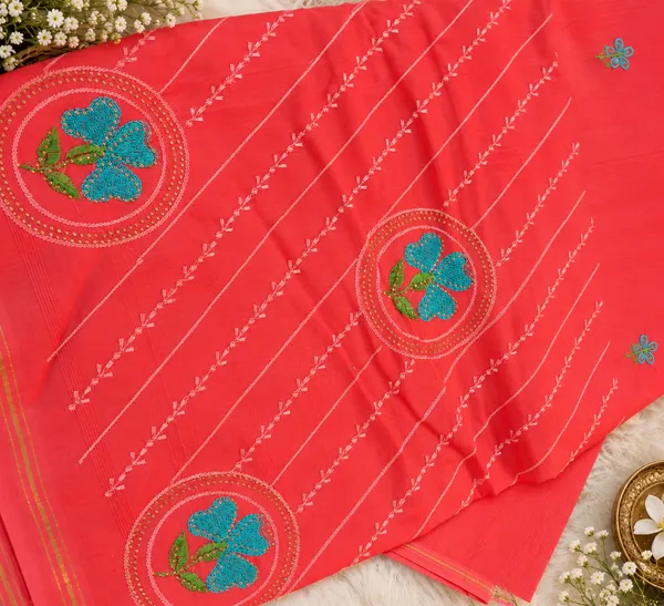 Coral_Bloom_Handcrafted_Cotton_Saree