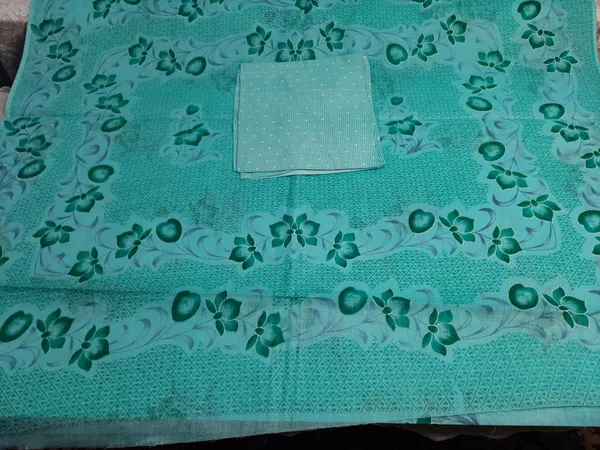 Neelanjali_Floral_Mist_Saree