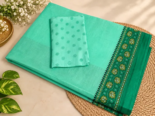 Aqua_Gulrez_–_Floral_Vine_Border_Saree