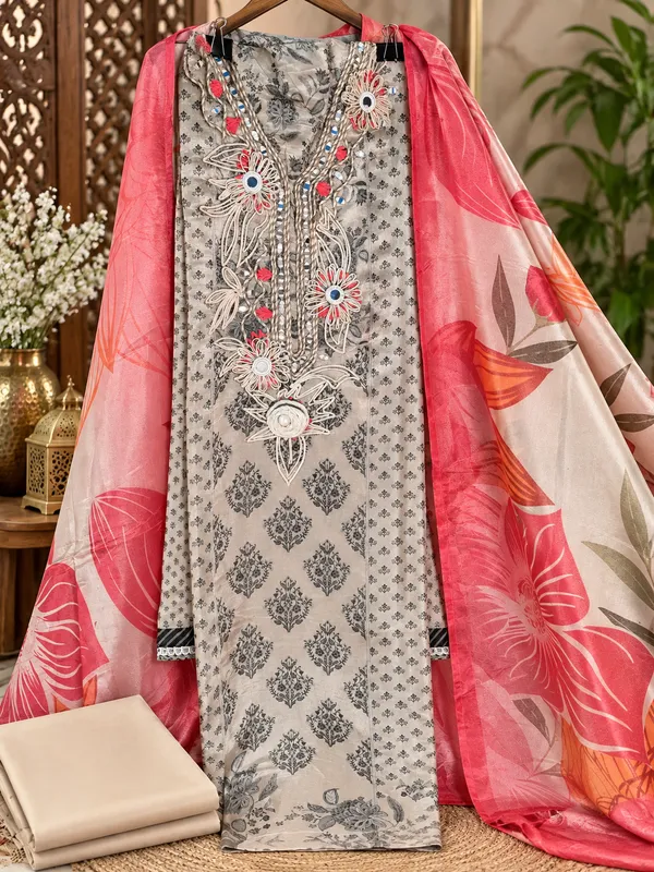 Premium_Muslin_Embroidered_Suit_Piece