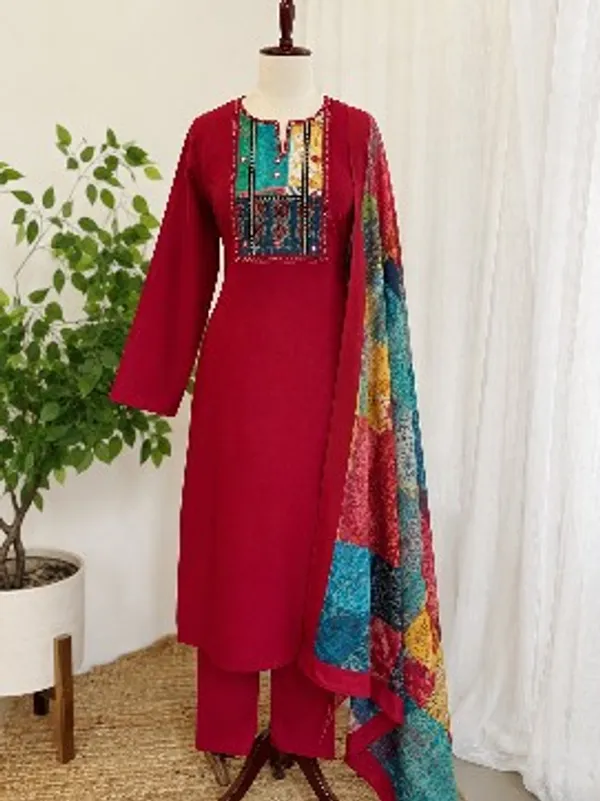 Colourful_elegance_and_artisanal_charm