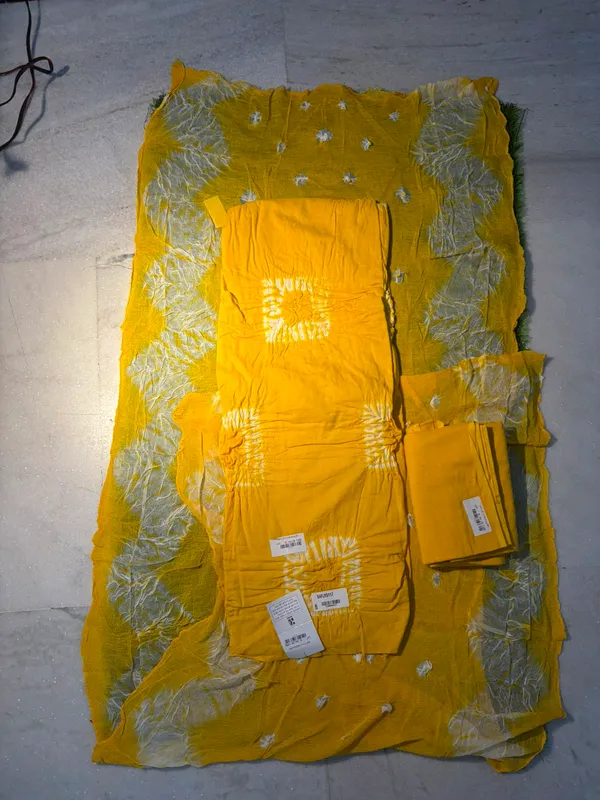 Yellow_Bandhani_Straight_Unstitched_Suit_Set_For_Women