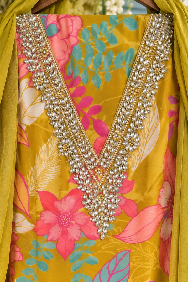 mustard_Floral_print_with_zari_neckline_unstitched_suit_piece