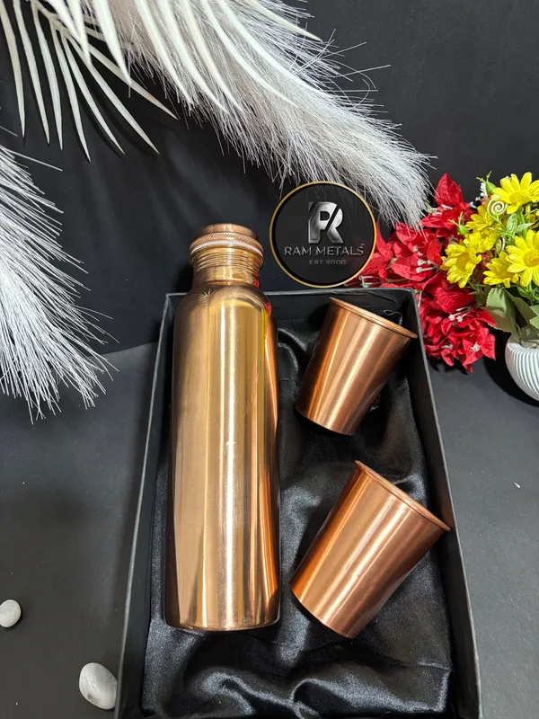 Copper_Traditional_Bottle_And_Glasses_Gift_Set