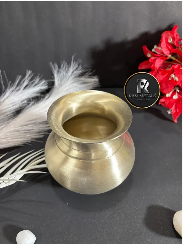 Bronze_traditional_Large_lota_750_ml