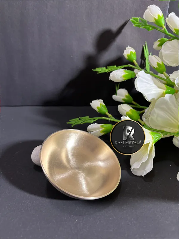 Bronze_pudding/_halwa_bowl