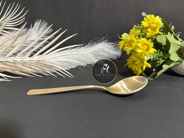 Bronze_serving_spoon