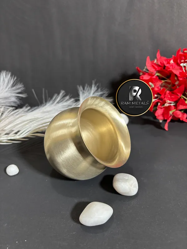 Bronze_Traditional_Kalash_Medium_Pooja_Lota