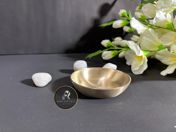 Bronze_pudding/_halwa_bowl