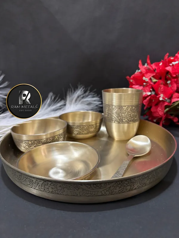 Bronze_/_kansa_12_inch_etching_traditional__Dinnerware_Set
