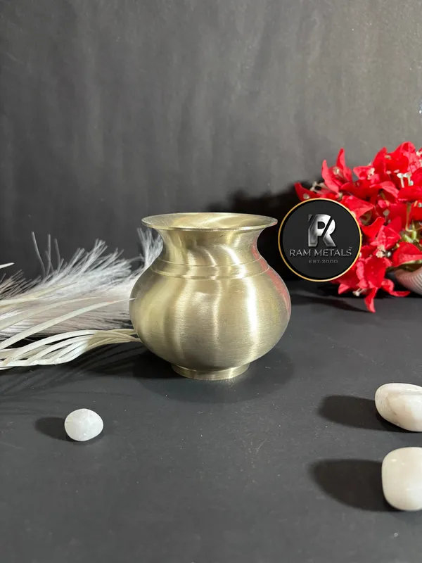 Bronze_traditional_Large_lota_750_ml