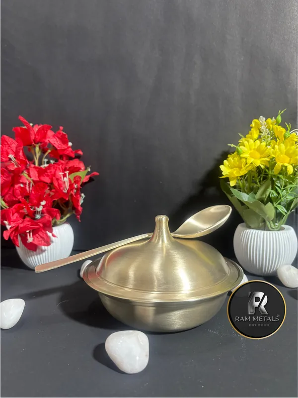 Bronze_Small_Lidded_Serving_Bowl_Set_With_Spoons_(Donga_-_Dhakkan_)