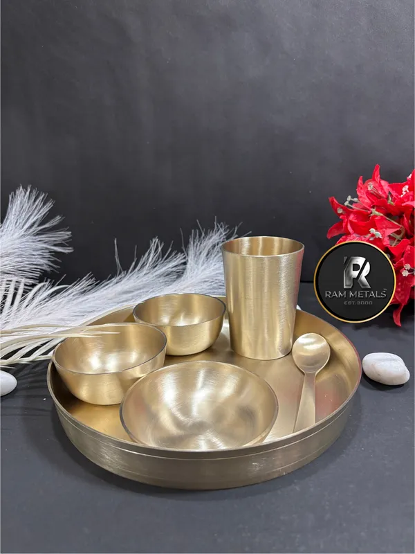 Bronze_10_inch_Traditional_Tableware_Thali_Set
