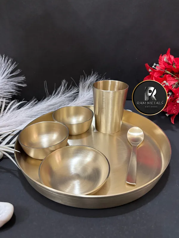 Bronze_10_inch_Traditional_Tableware_Thali_Set