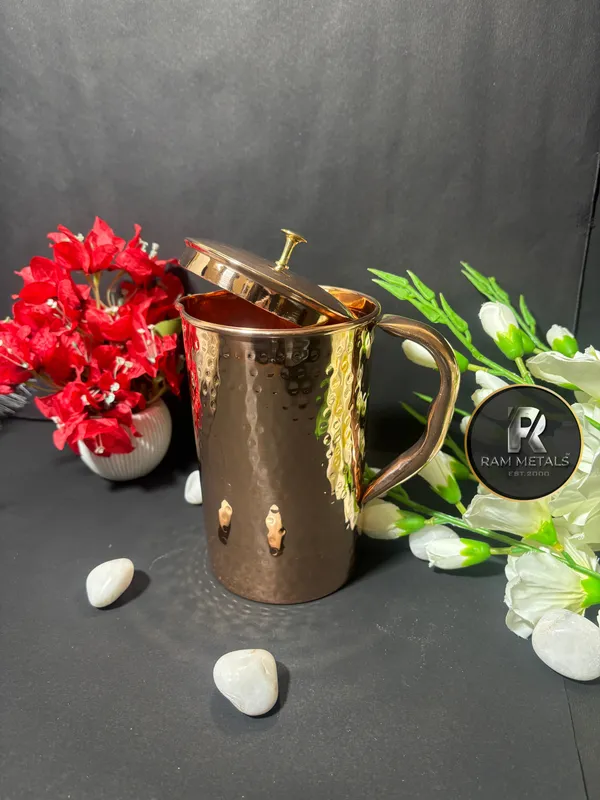 Copper_Hammered_Finish_Lidded_Water_Jug