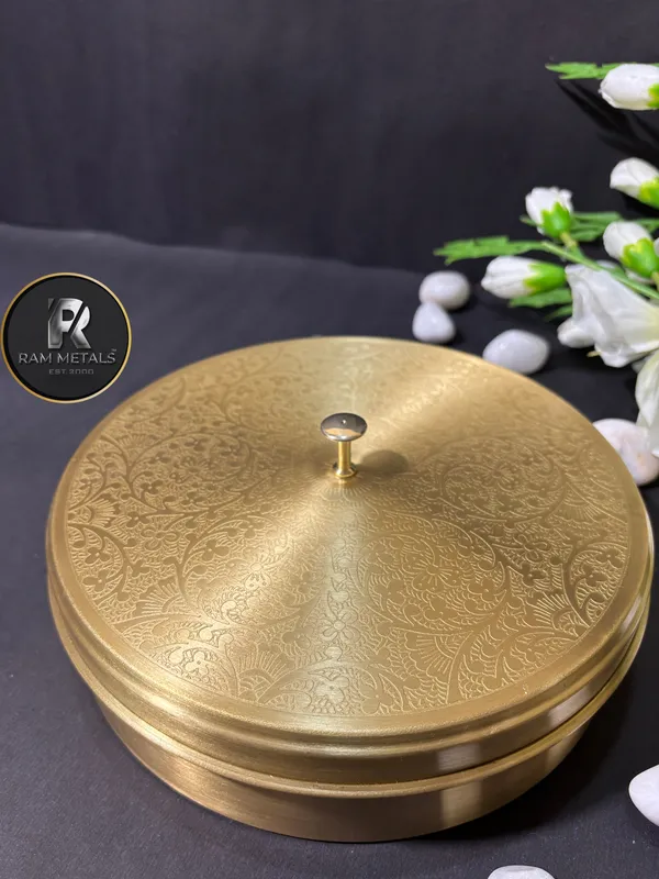 Brass_Floral_Engraved_Masala_Box_With_Compartments