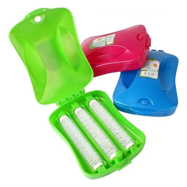 Plastic_3-Roller_Handheld_Carpet_Crumb_Cleaning_Brush