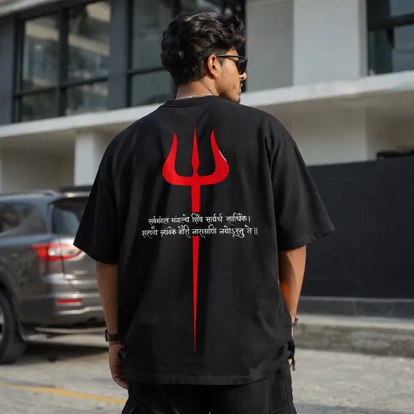 Black_Oversized_Graphic_Cotton_Blend_180_Gsm_Oversize_Fit_T_Shirt_For_Unisex
