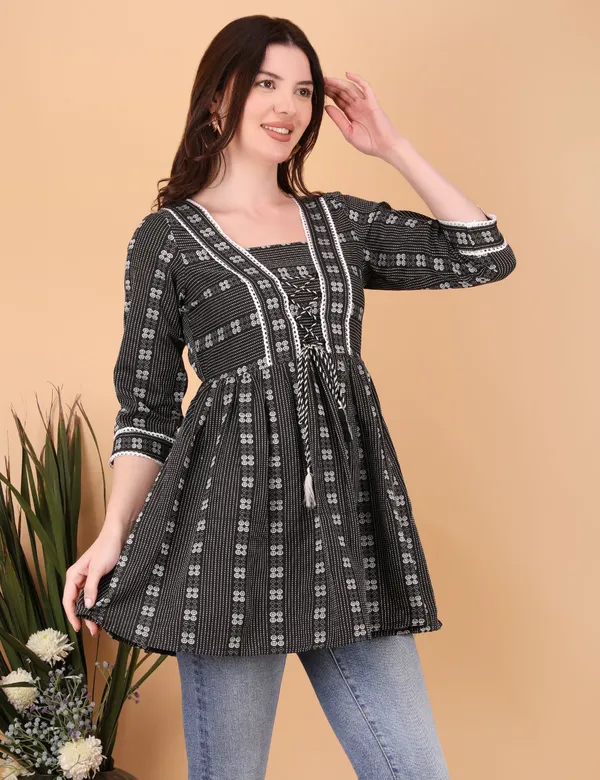 Black_Cotton_Top_For_Women
