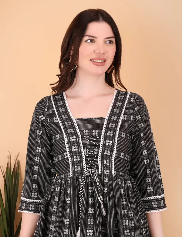 Black_Cotton_Square_Neck_Floral_Striped_Flared_Top_For_Women