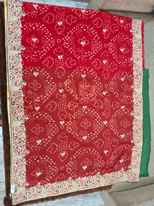 Red_Bandhani_Style_Embroidered_Dupatta_for_Women