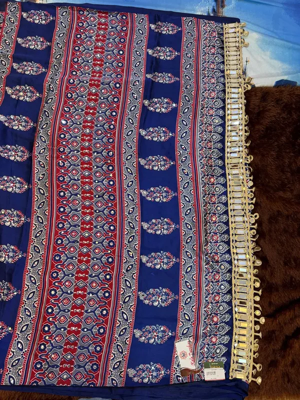 Navy_Blue_Printed_Saree_for_Women