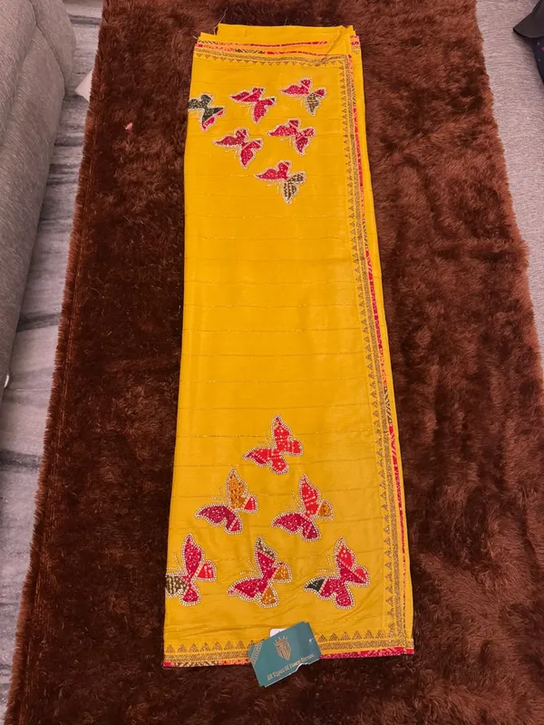 Yellow_Embellished_Ethnic_Saree_for_Women