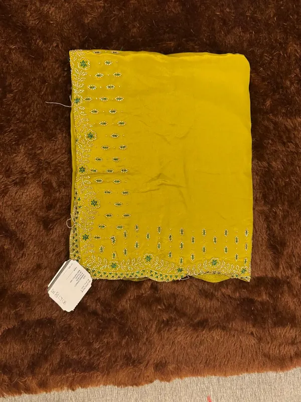 Yellow_Embellished_Ethnic_Saree_for_Women