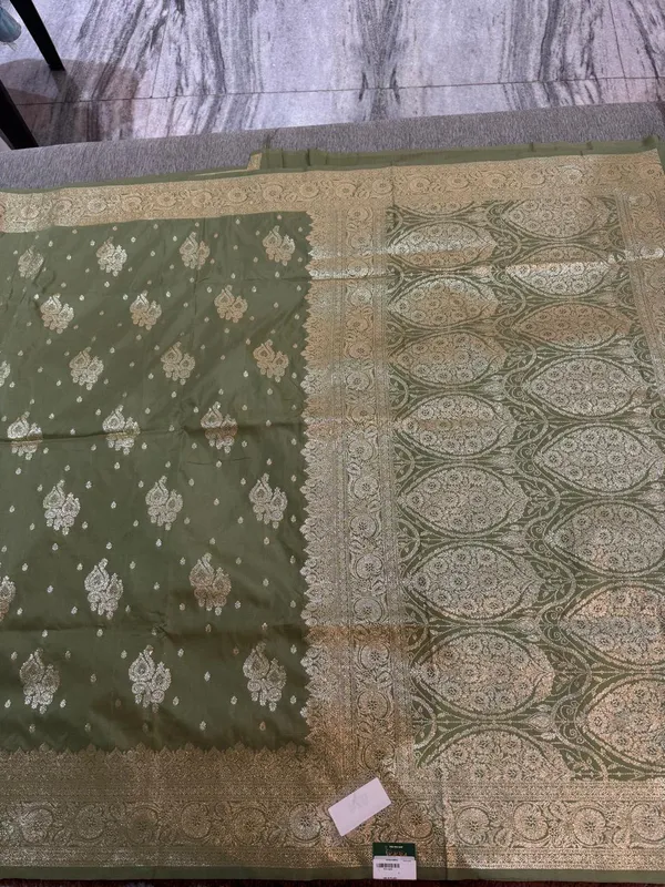 Olive_Green_Woven_Saree_for_Women