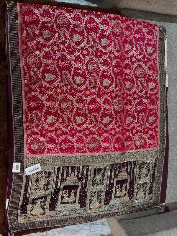 Red_Printed_Saree_for_Women