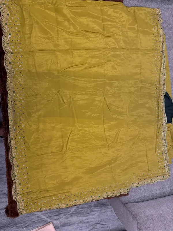 Yellow_Embellished_Ethnic_Saree_for_Women