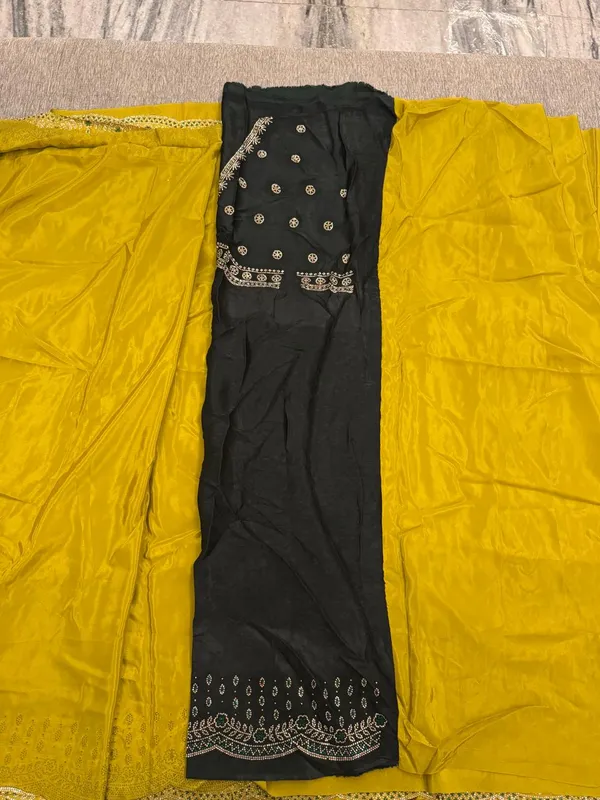 Yellow_Black_Embroidered_Ethnic_Dress_Material_Set_for_Women