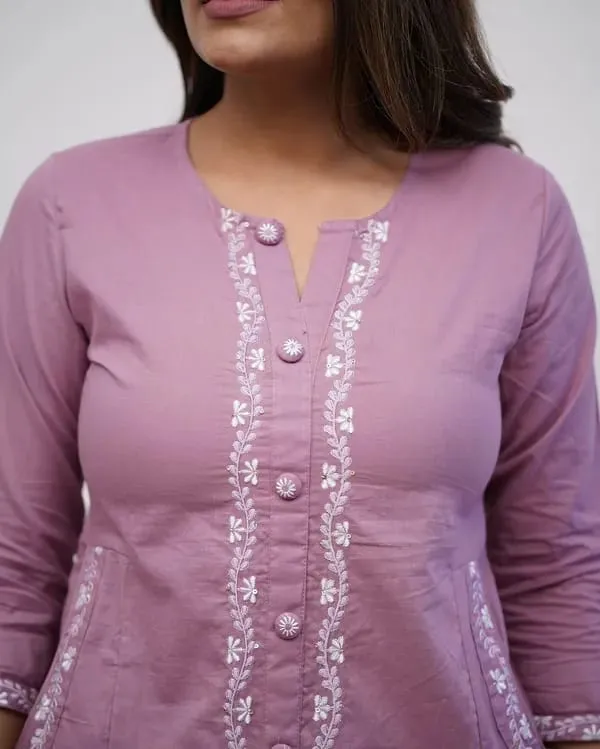Lavender_Embroidered_Straight_Kurta_for_Women