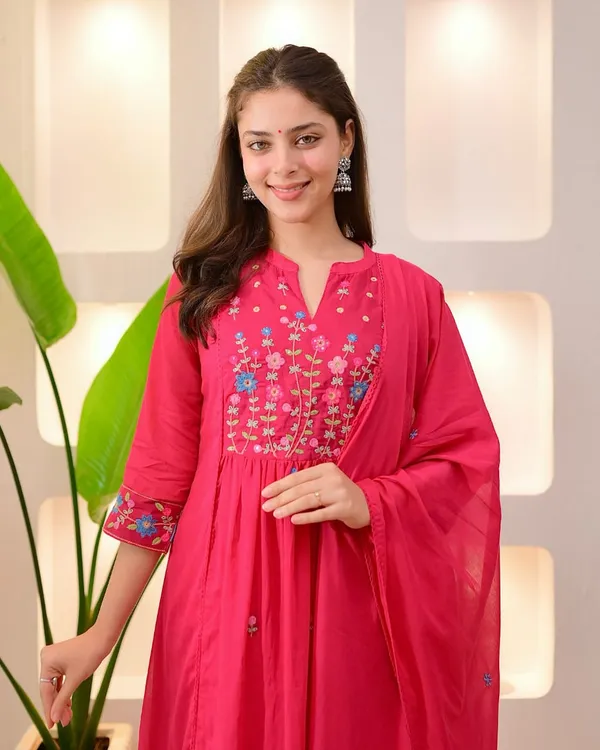Rani_Pink_Cotton_Flared_Anarkali_Embroidered_Kurta_Pant_Dupatta_Set_For_Women