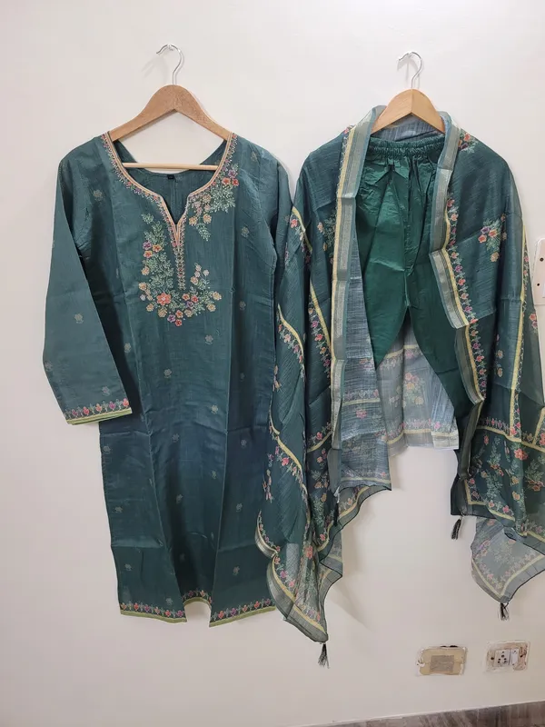 Teal_Green_Mal_Chanderi_Straight_Kurta_Set_For_Women