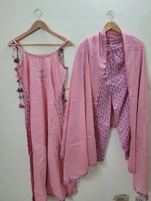Baby_Pink_Pure_Cotton_Embroidered_Anarkali_Kurta_Set_For_Women