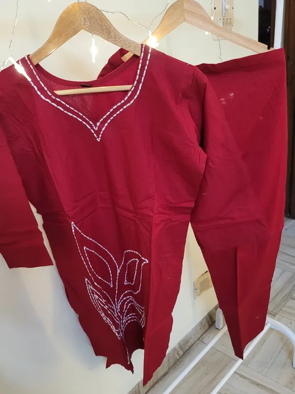 Maroon_Pure_Cotton_Straight_Embroidered_Kurta_Set_For_Women