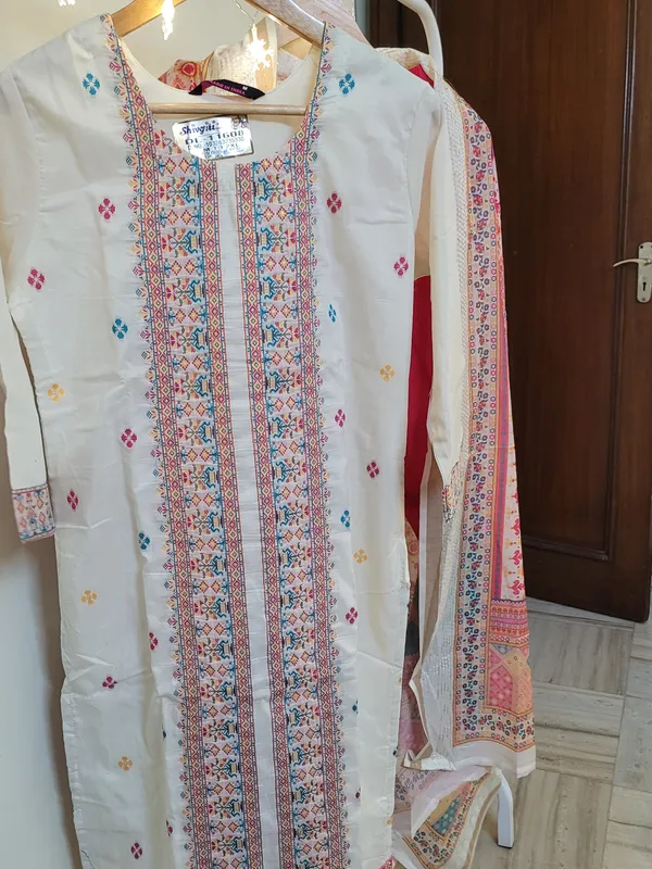 White_Chennon_Printed_Straight_Kurta_Set_For_Women