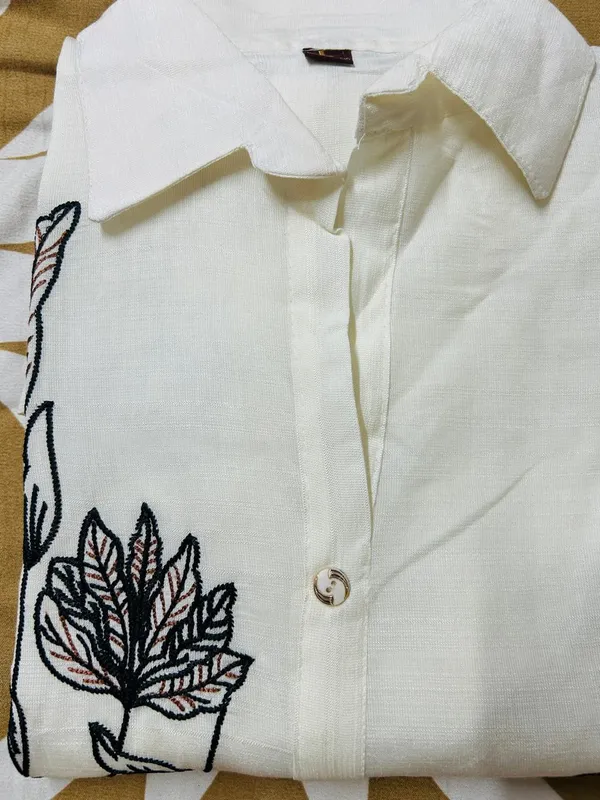 White_Rayon_Cotton_Embroidered_Collared_Kurta_Set_For_Women
