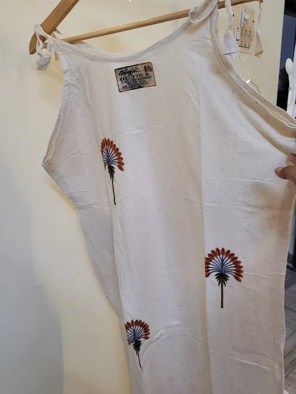 Cream_Khadi_Floral_Embroidered_Straight_Kurta_For_Women