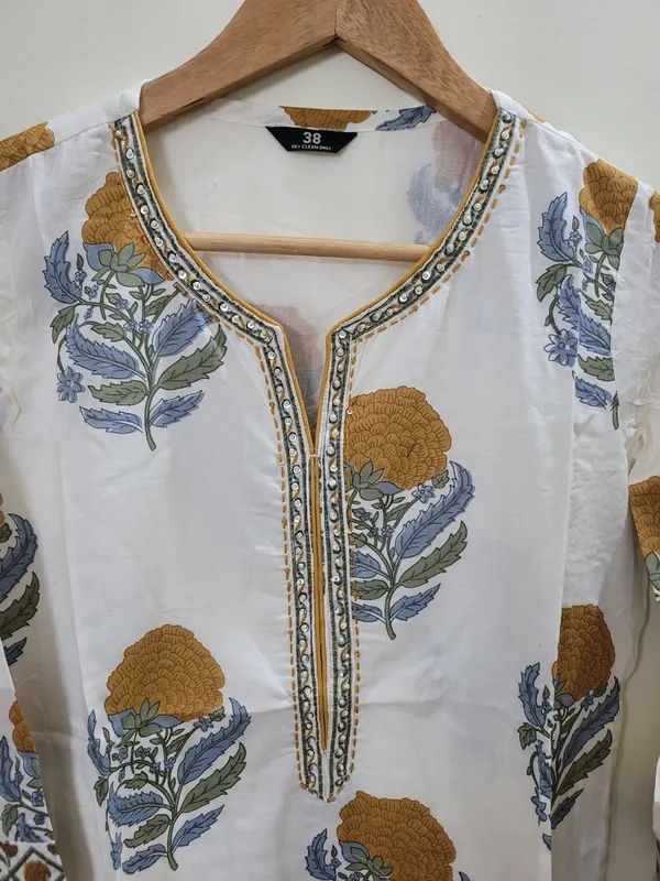 White_Pure_Cotton_Printed_Straight_Kurta_Set_For_Women