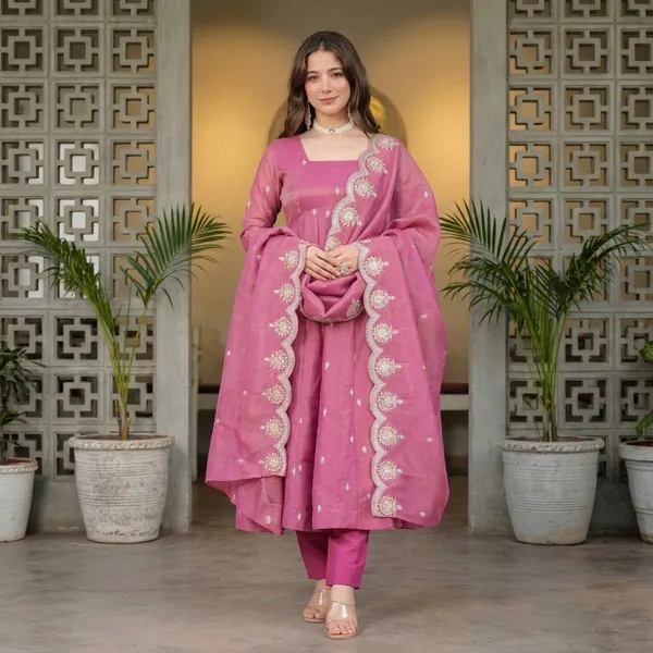 Pink_Georgette_Kurta_Palazzo_Dupatta_Set_For_Women