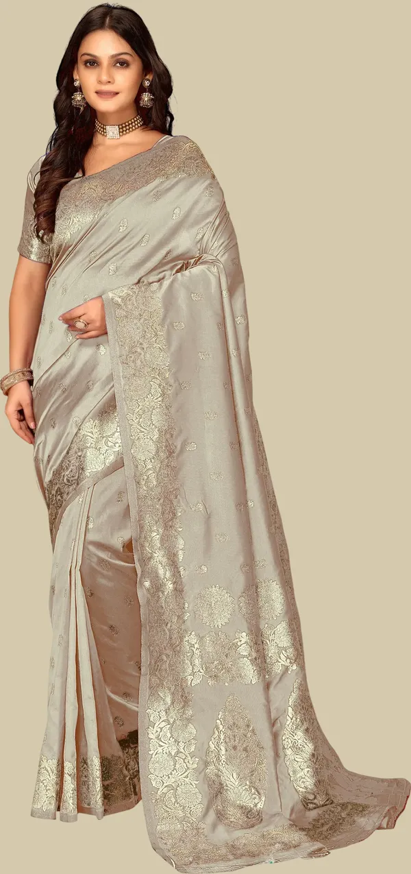 Fluit_Lesvetements_Floral_Print_Banarasi_Silk_Saree_With_Unstitched_Blouse_Cream