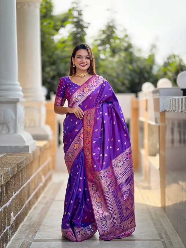 FLUIT_LESVETEMENTS_Printed_Banarasi_Silk_Blend_Saree_with_Unstitched_Blouse_(Purple)